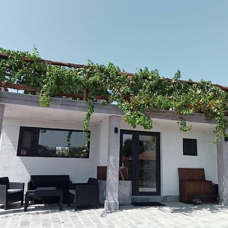 Namaste Къща В Село Камилски Дол Kamilski Dol Exterior photo